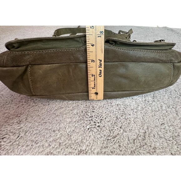 The Sak Olive Green Leather Crossbody Bag With Adjustable Strap & Multiple Zippe - Picture 4 of 16